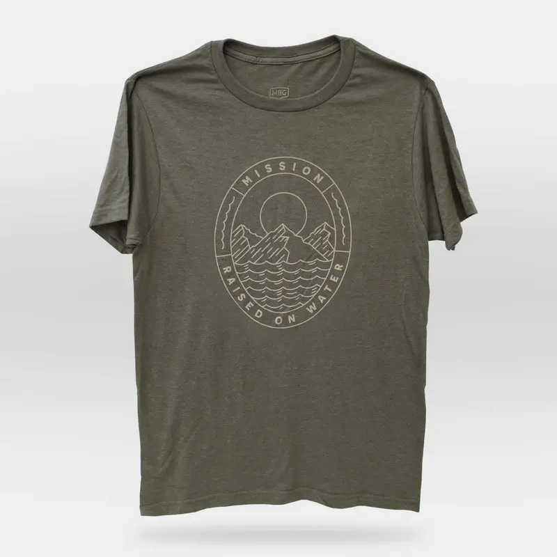 Raised On Water Graphic Tee – Nautical-Inspired Casual Wear