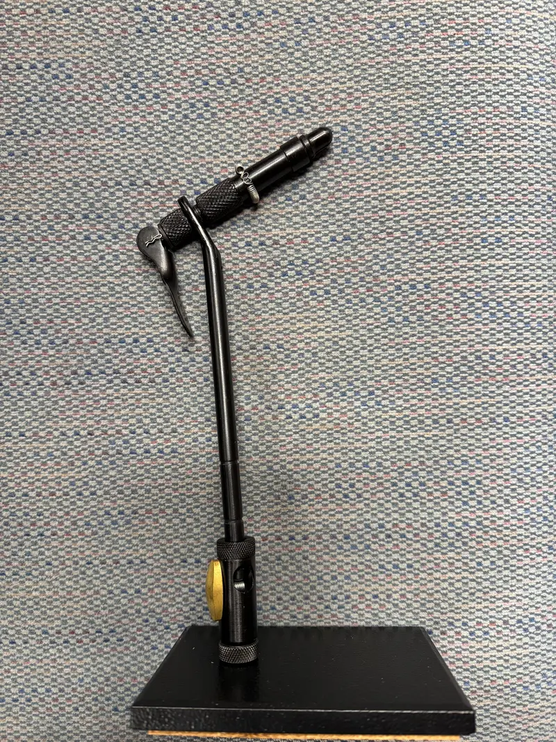 Terra Super AA Fly Tying Vise with Black Pedestal Base